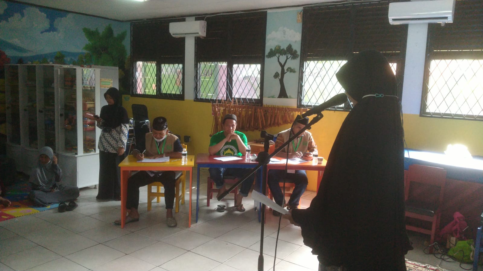 Belasan Calon Da’i Saling Beradu Rebut Juara Satu dalam Lomba Pidato.