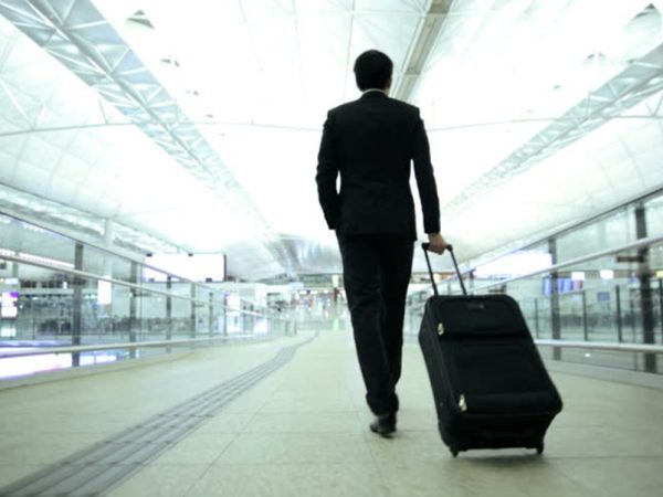 Larangan Membangunkan Keluarga Tiba-tiba di Malam Hari